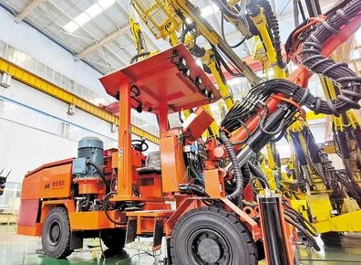 S690QL Engineering vehicles for Arctic mining areas S690QL Engineering vehicles for Arctic mining areas